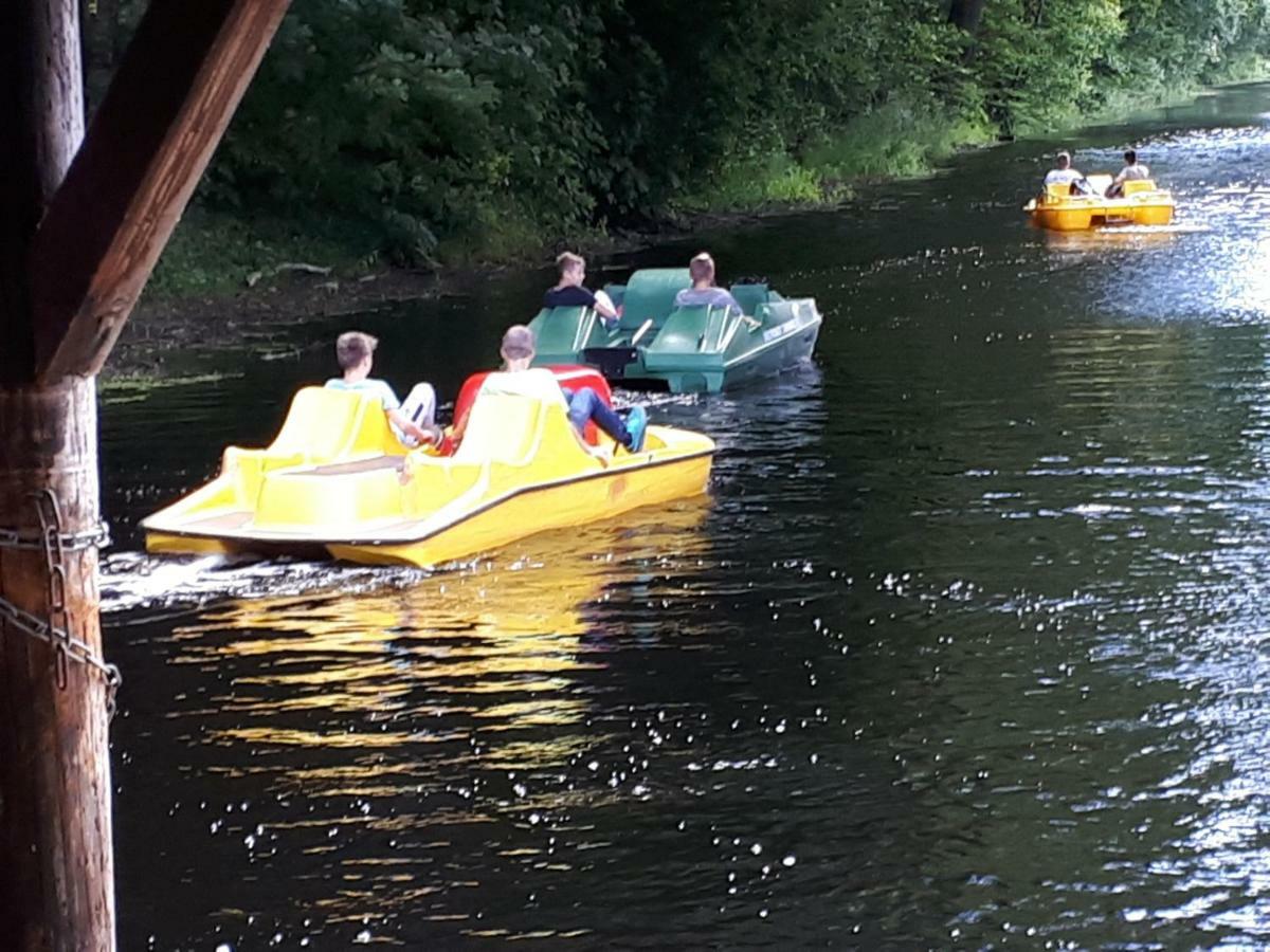 Preisbewusste Fuer 2 Personen U. Kleinkind * Utarp