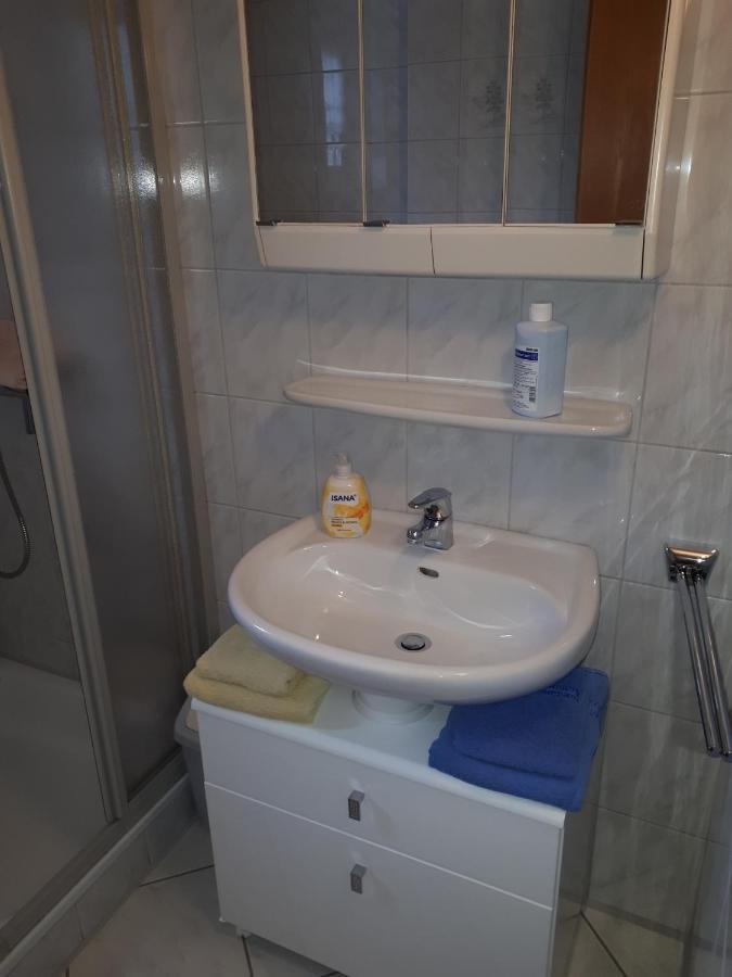 Appartement Preisbewusste Fuer 2 Personen U. Kleinkind
